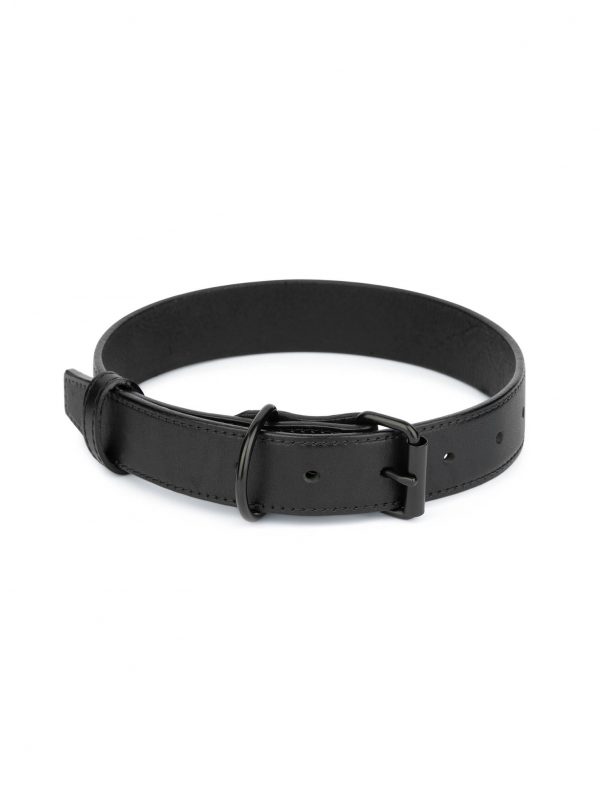 black full grain leather dog collar with black buckle 1