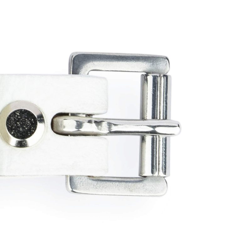 white dog collar with silver buckle 3